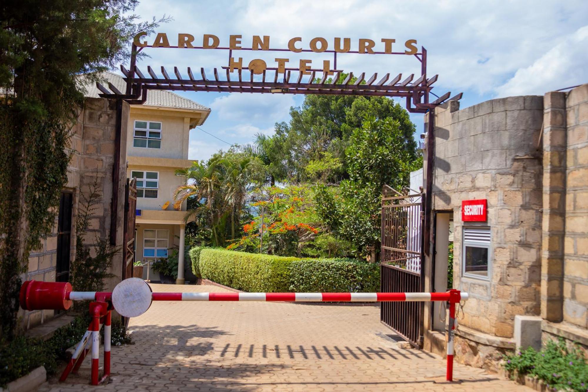 Garden Courts Hotel Masaka Eksteriør bilde